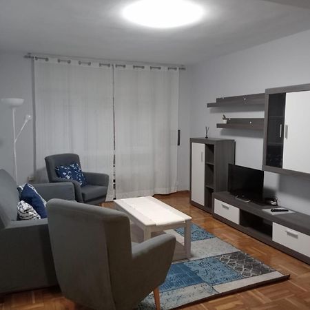 Apartamento Dominicos Oviedo Eksteriør bilde