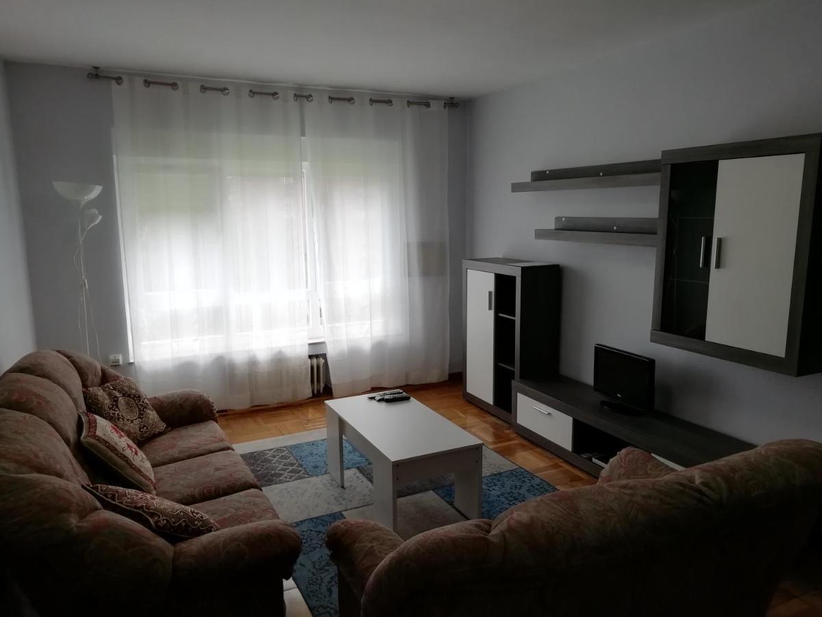 Apartamento Dominicos Oviedo Eksteriør bilde